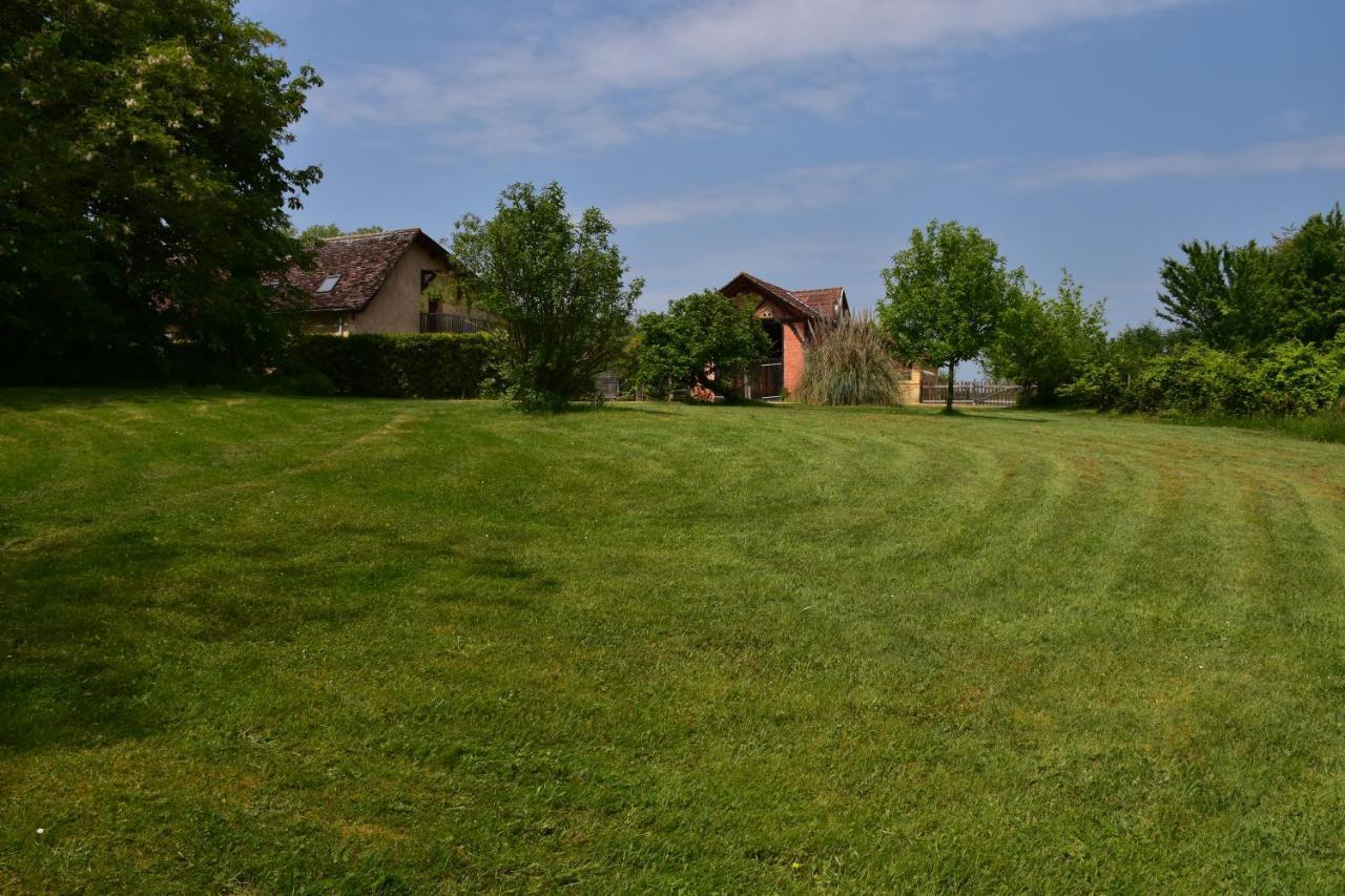 3 gites à la campagne - Bergerac à 5mn - Domaine de Bellevue Cottage Lembras Extérieur photo